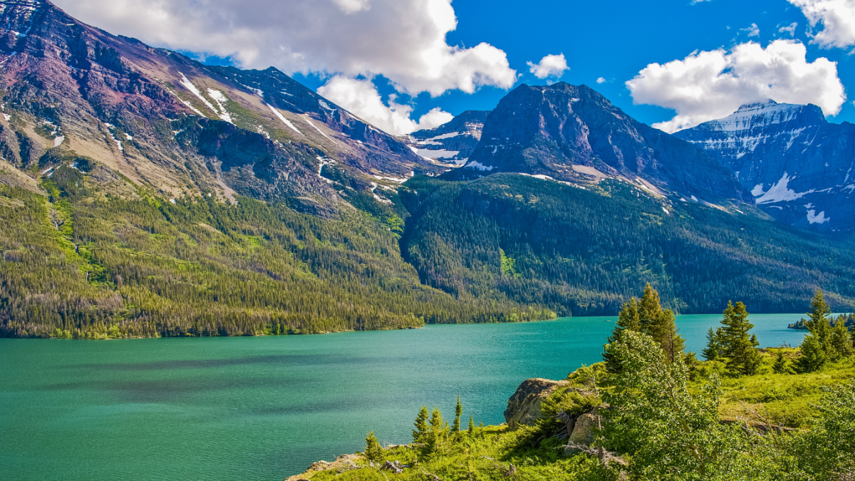Clear water and mountain views at Whitefish Lake