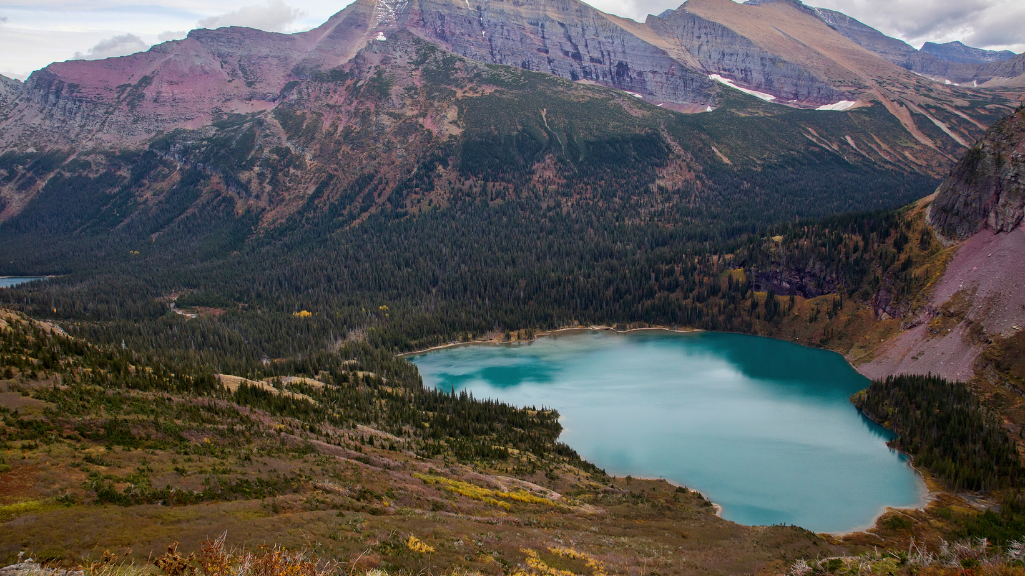 Turquoise lake and glacier along the Grinnell Glacier Trail